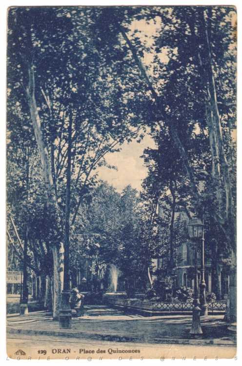 054  PLACE DES QUINCONCES 1929.JPG